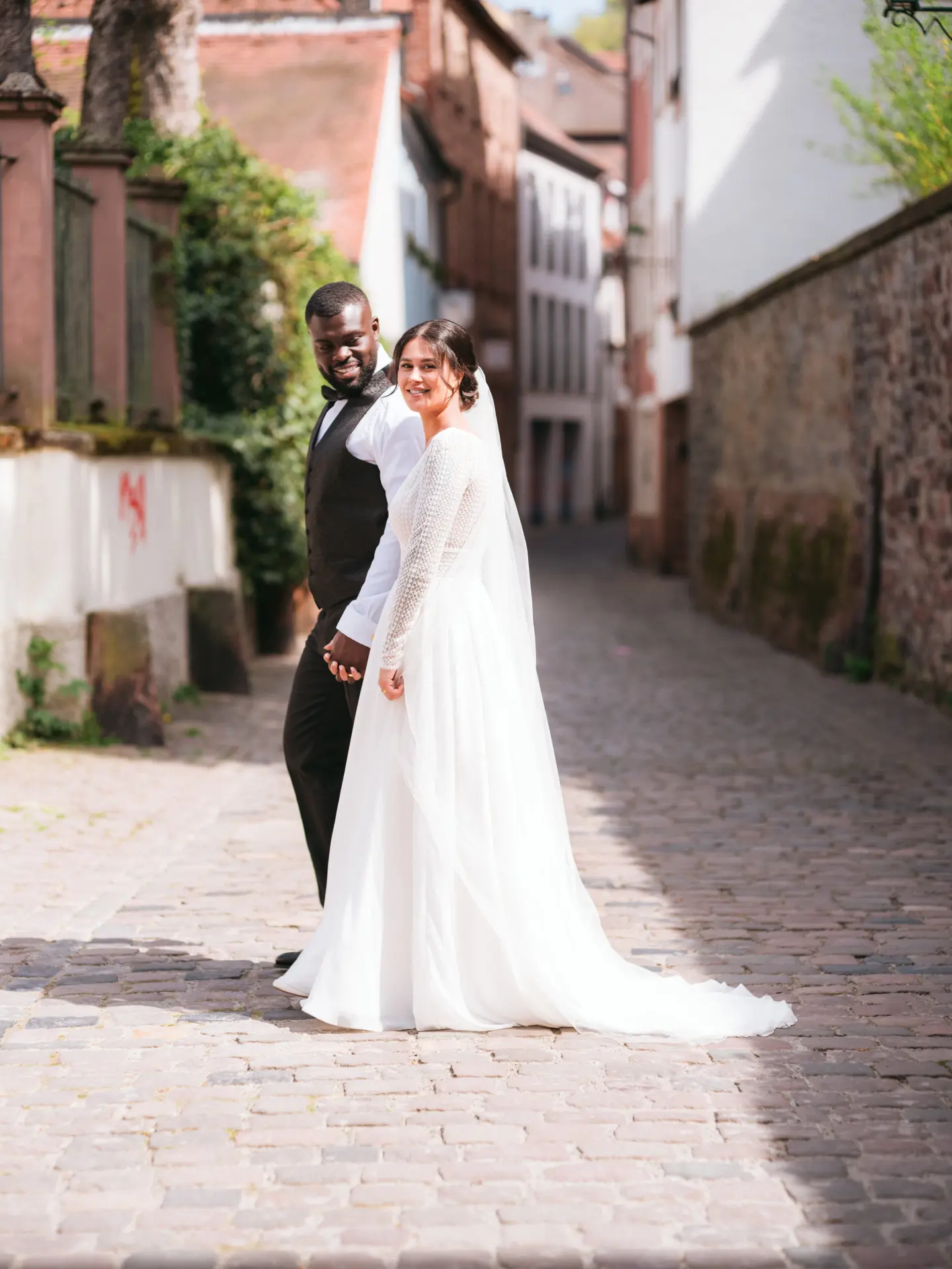 Brautpaar in den Gassen der Altstadt